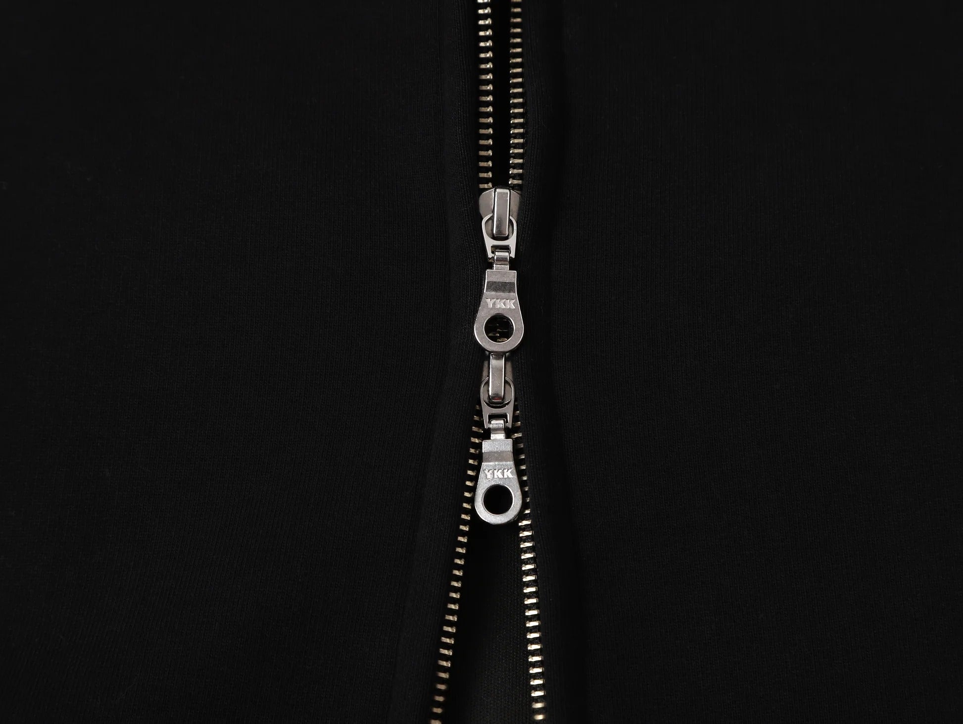 Clouded Zip